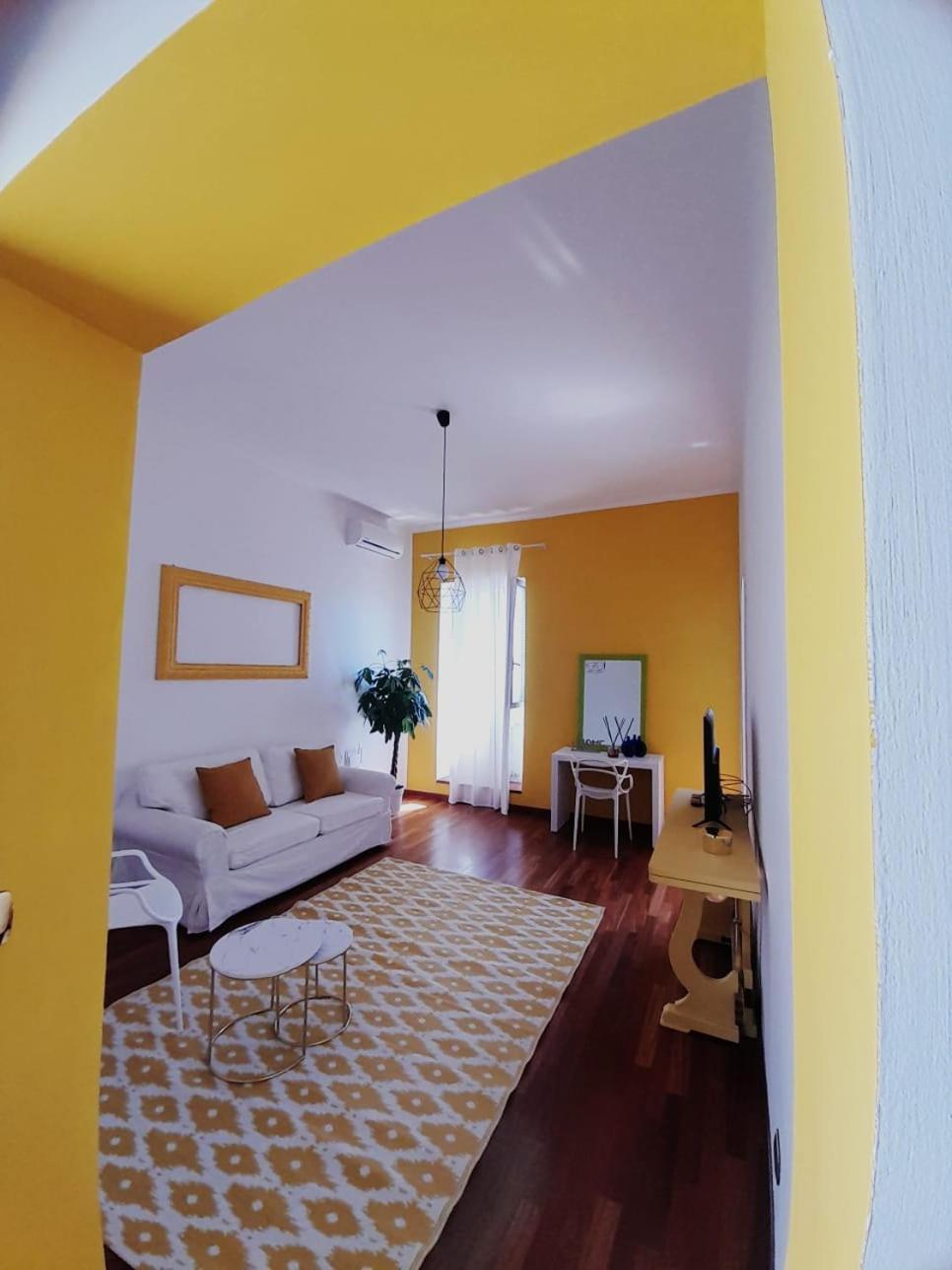 Sole Amare Guest House Бари Экстерьер фото